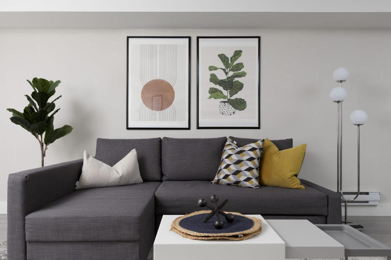 Willa Tastefully Furnished And Newly Updated 2 Bd Central Lynn Valley North Vancouver Zewnętrze zdjęcie
