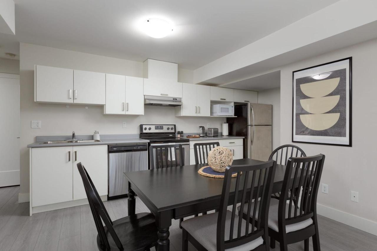 Willa Tastefully Furnished And Newly Updated 2 Bd Central Lynn Valley North Vancouver Zewnętrze zdjęcie